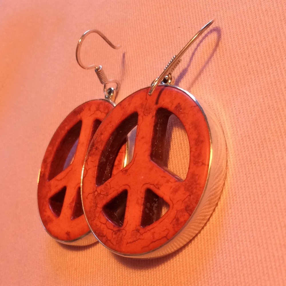 Peace Sign Earring - Picture 2 of 2